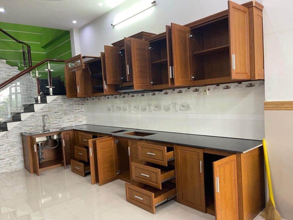 Tủ bếp nhôm vân gỗ