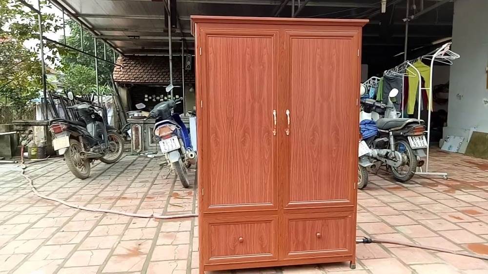 tủ quần áo nhôm vân gỗ