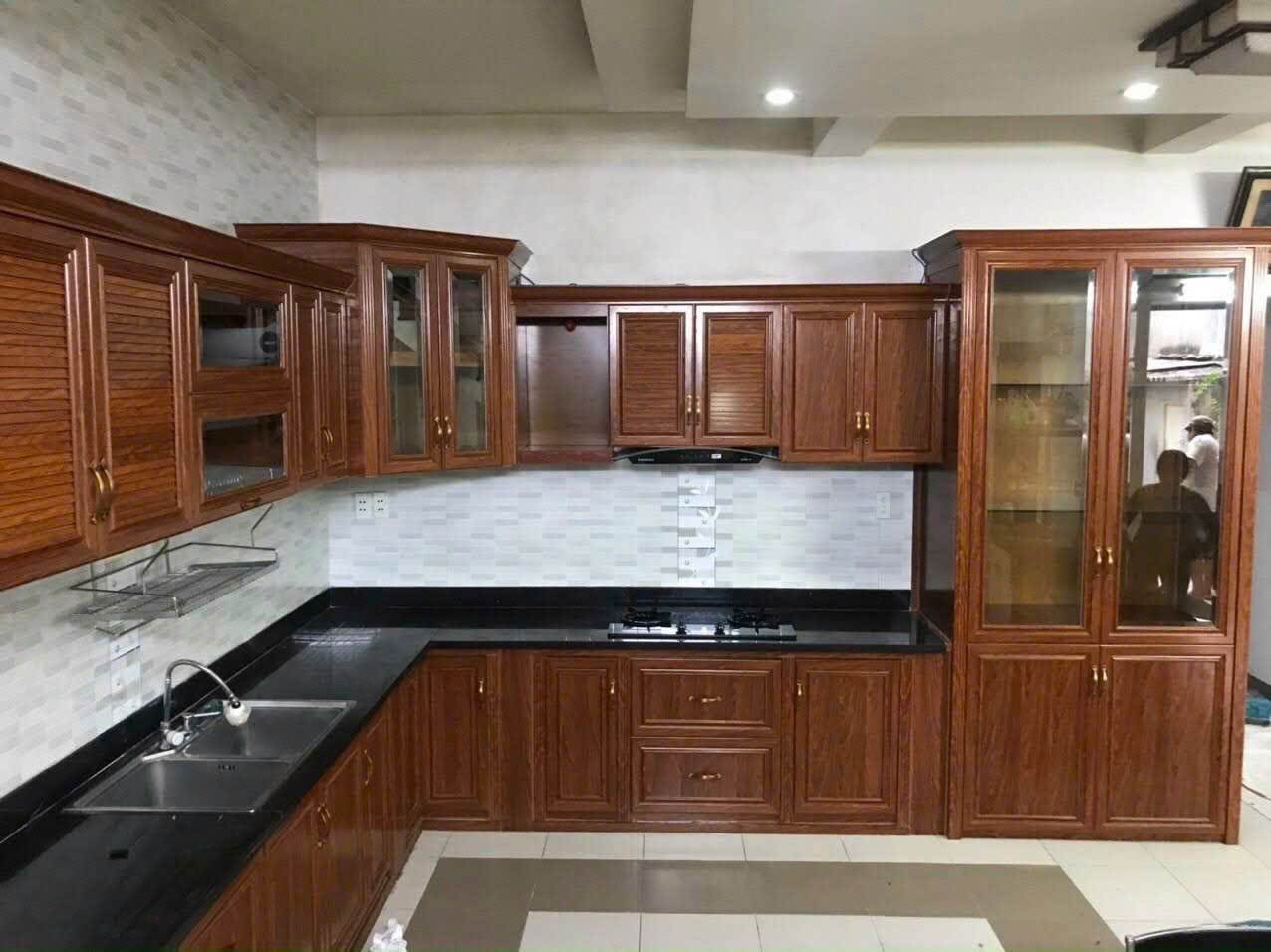 Tủ Bếp Cổ Điển