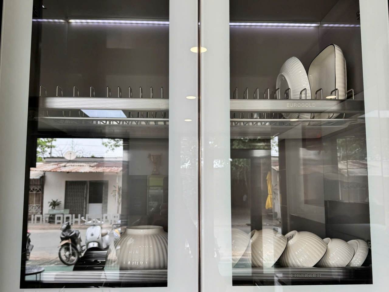 hệ nhôm tay nắm cnc