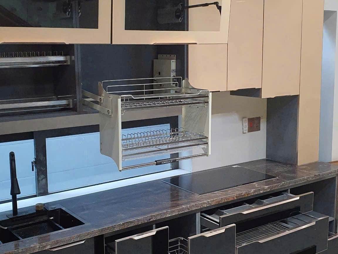 Hệ Nhôm Tay Nắm CNC