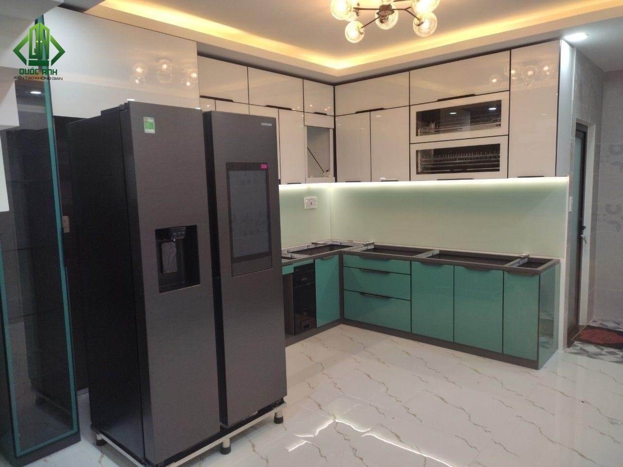 Tủ Bếp Inox Cánh Kính