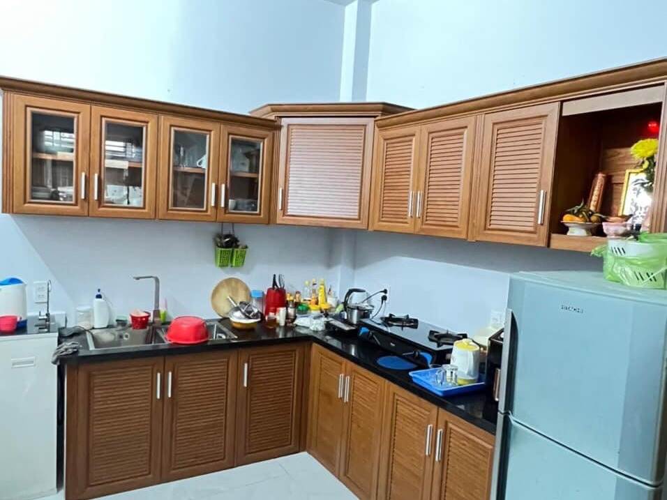 Tủ Bếp Nhôm Vân Gỗ