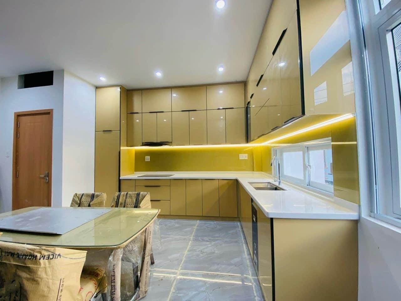 tu-bep-nhom-kinh07.jpg Tủ Bếp Cánh Kính