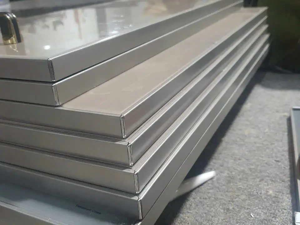 Tủ Bếp Inox Cánh Kính