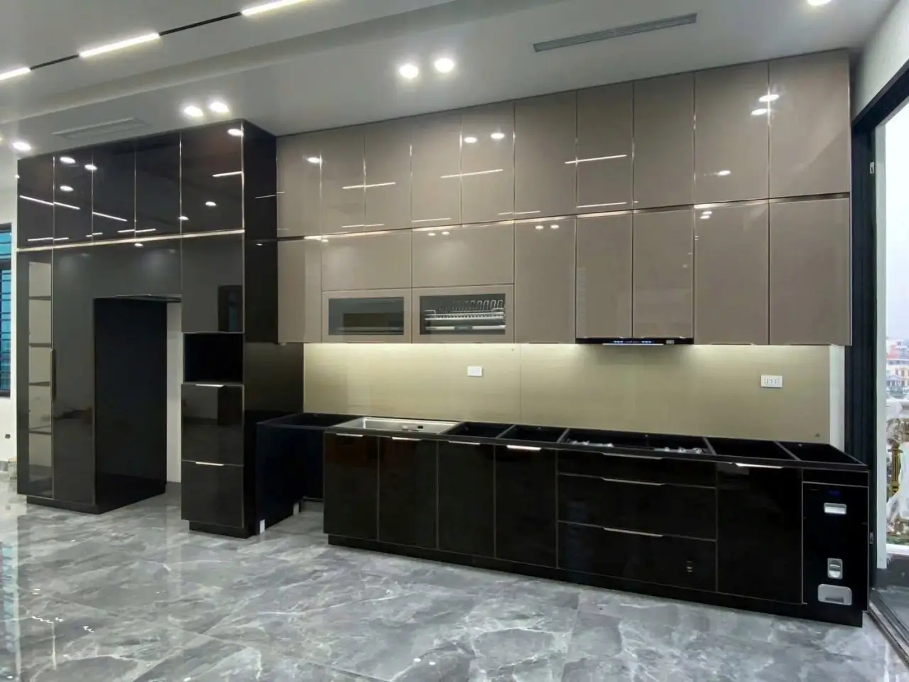 tủ bếp chữ i